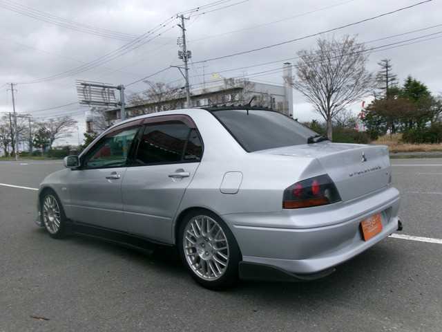 2001 Mitsubishi Lancer Evolution JDM car for sale — photo 8 of 20