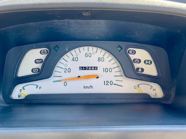 1994 Mitsubishi Minicab JDM car for sale — photo 19 of 25