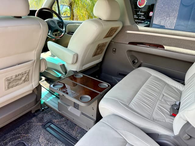1999 Nissan Elgrand JDM car for sale — photo 19 of 25