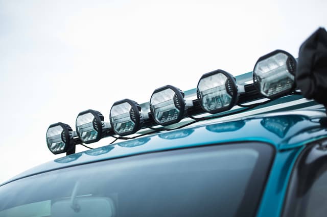 1997 Mitsubishi Delica JDM car for sale — photo 17 of 25