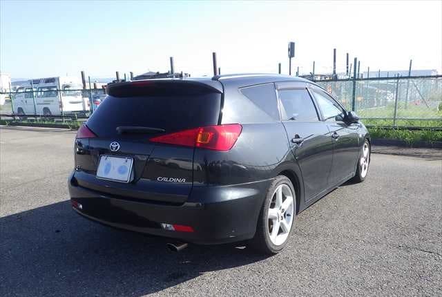 2003 Toyota Caldina JDM car for sale — photo 4 of 25