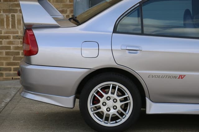1997 Mitsubishi Lancer Evolution JDM car for sale — photo 4 of 25