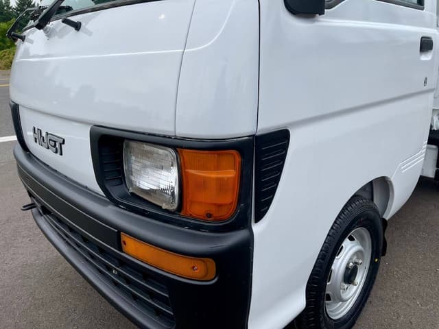 1997 Daihatsu Hijet JDM car for sale — photo 17 of 25