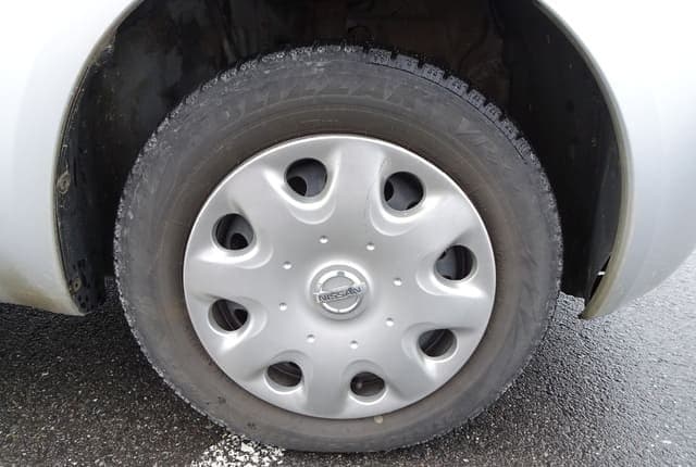 2005 Toyota Vitz JDM car for sale — photo 12 of 25