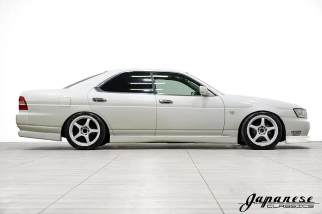 1997 Nissan Laurel JDM car for sale — photo 5 of 25
