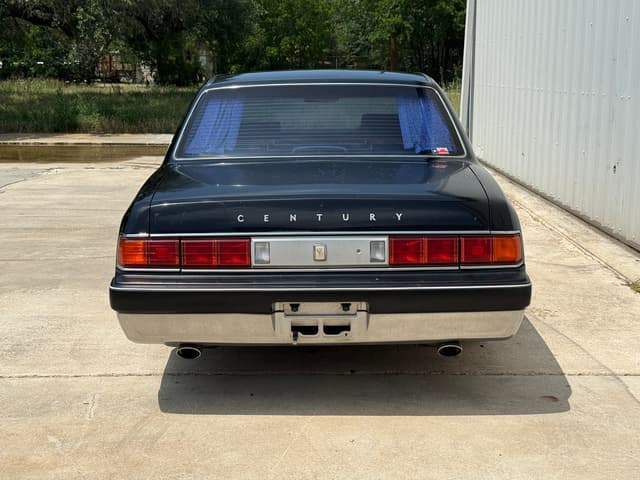 1997 Toyota Century JDM car for sale — photo 8 of 22