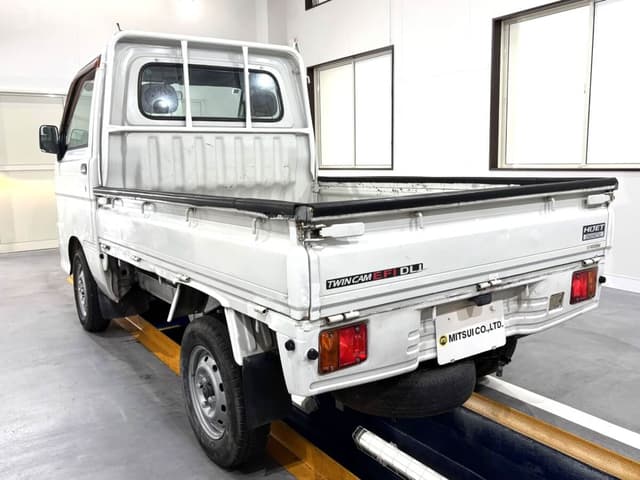 1999 Daihatsu Hijet JDM car for sale — photo 3 of 3