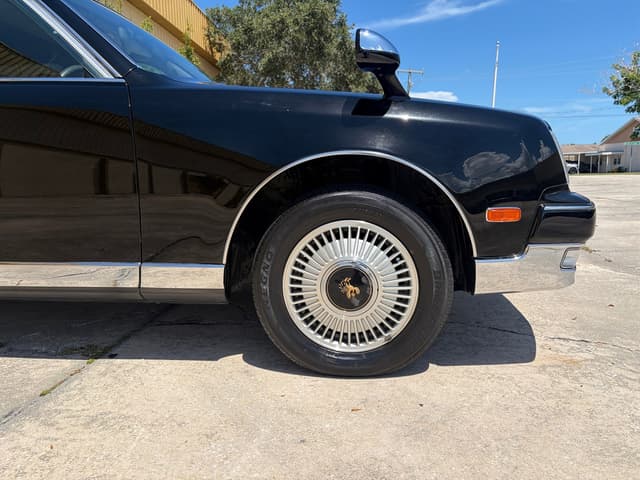 1999 Toyota Century JDM car for sale — photo 10 of 24