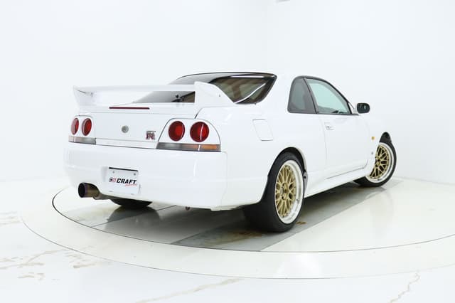 1996 Nissan Skyline JDM car for sale — photo 3 of 25