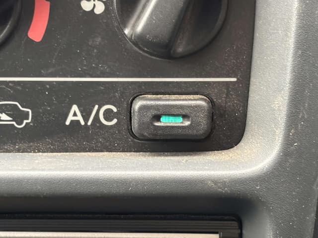 2000 Honda Vamos JDM car for sale — photo 10 of 25