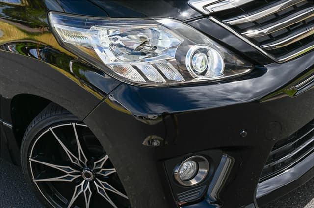2012 Toyota Alphard JDM car for sale — photo 2 of 25