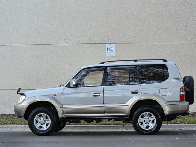 1999 Toyota Land Cruiser Prado JDM car for sale — photo 10 of 25