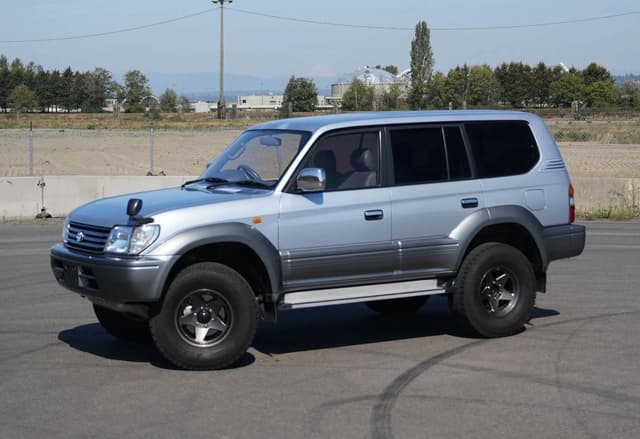 1997 Toyota Land Cruiser JDM car for sale — photo 8 of 10