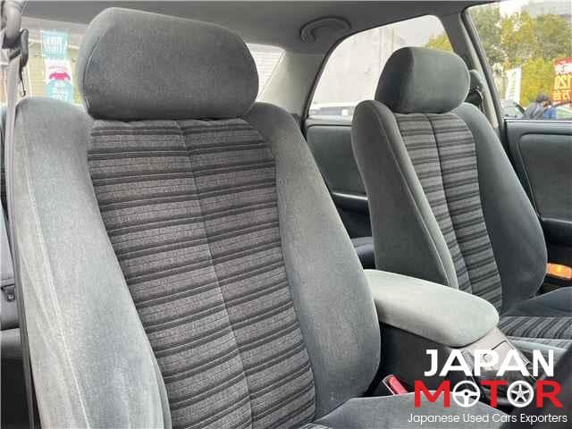 1996 Toyota Mark II JDM car for sale — photo 7 of 10
