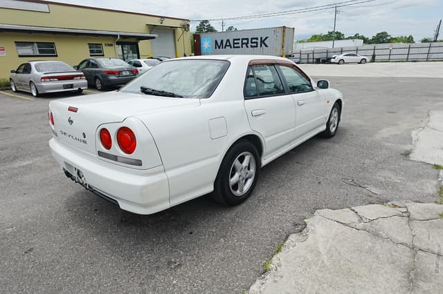1997 Nissan Skyline JDM car for sale — photo 2 of 15