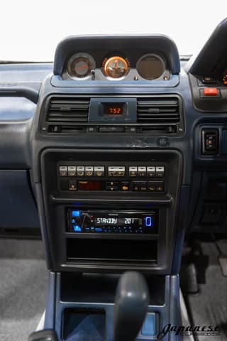 1991 Mitsubishi Pajero JDM car for sale — photo 10 of 25
