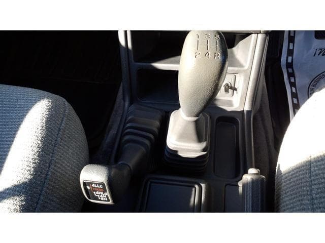 1992 Mitsubishi Pajero JDM car for sale — photo 20 of 25