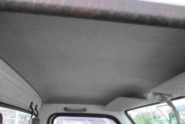 2010 Mazda Scrum JDM car for sale — photo 22 of 25