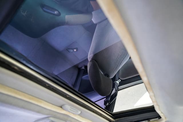 1992 Nissan Silvia JDM car for sale — photo 18 of 25