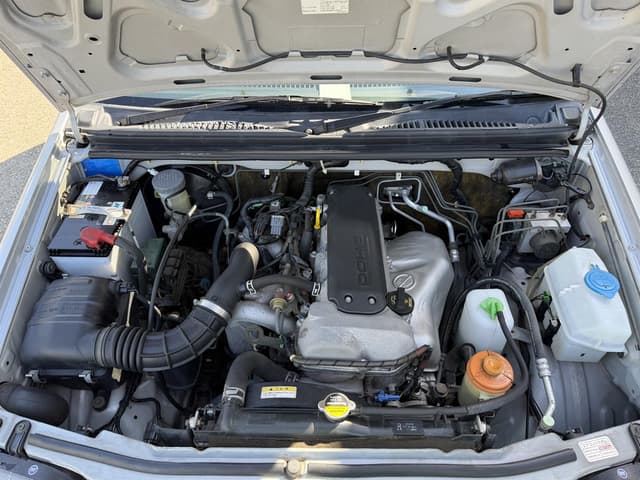 2004 Suzuki Jimny JDM car for sale — photo 16 of 20