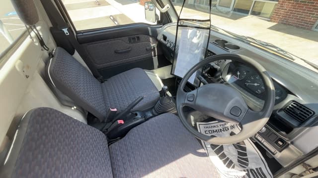 1999 Daihatsu Hijet JDM car for sale — photo 5 of 6