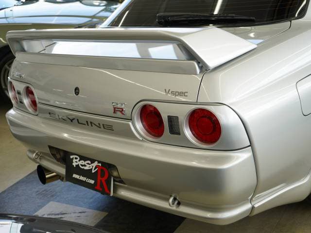 1993 Nissan Skyline JDM car for sale — photo 9 of 11