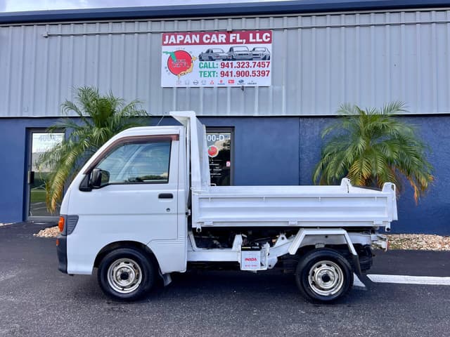1998 Daihatsu Hijet JDM car for sale — photo 5 of 18