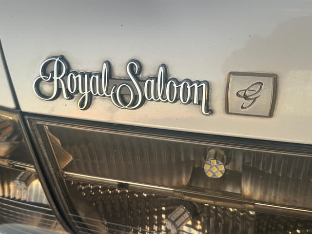 2000 Toyota Crown JDM car for sale — photo 19 of 25