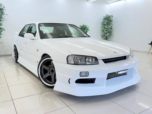 1998 Nissan Skyline JDM car for sale — photo 2 of 17