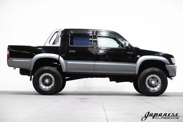 1999 Toyota Hilux JDM car for sale — photo 5 of 25