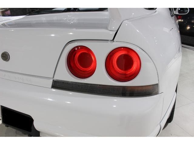 1996 Nissan Skyline JDM car for sale — photo 6 of 24