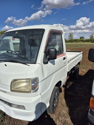 1999 Daihatsu Hijet JDM car for sale — photo 12 of 13