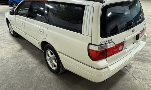 2000 Nissan Stagea JDM car for sale — photo 9 of 25