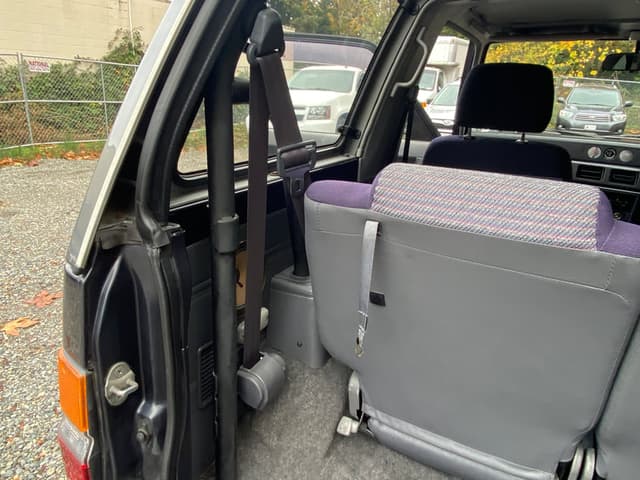 1994 Daihatsu Rocky JDM car for sale — photo 19 of 23