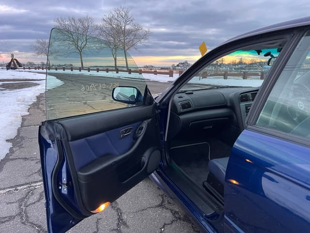 2000 Subaru Legacy JDM car for sale — photo 10 of 25