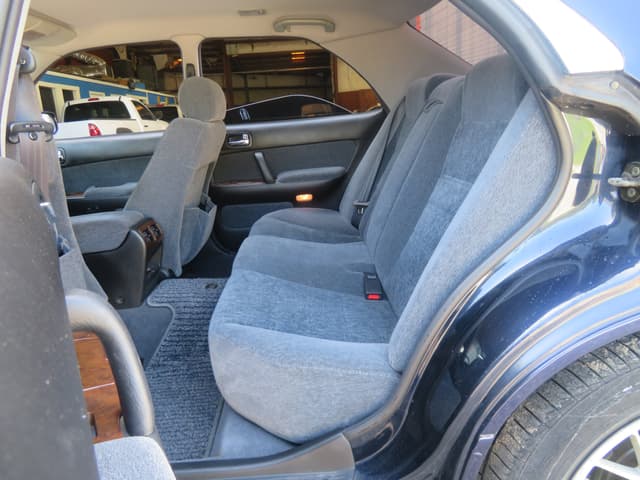 1997 Nissan Cedric JDM car for sale — photo 15 of 21