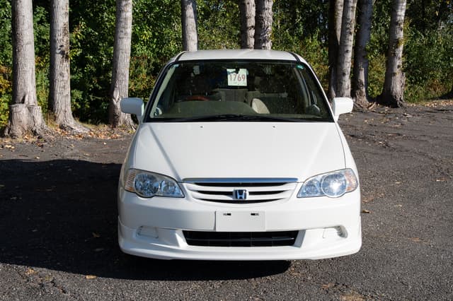 2001 Honda Odyssey JDM car for sale — photo 2 of 15