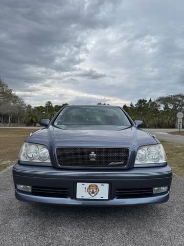 2000 Toyota Crown JDM car for sale — photo 3 of 24