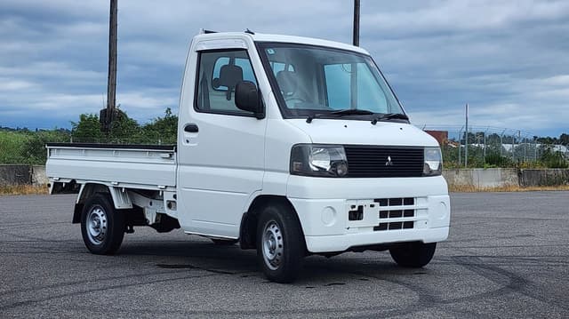 2001 Mitsubishi Minicab JDM car for sale — photo 7 of 21