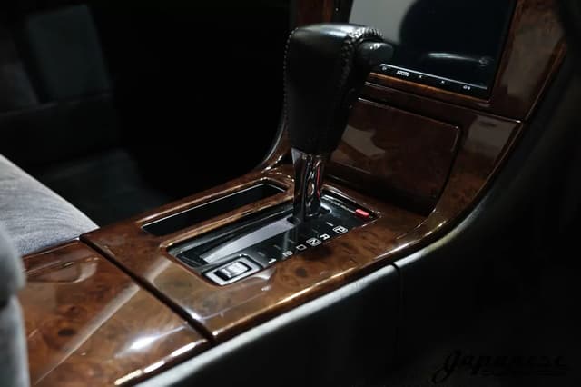 1996 Nissan Cima JDM car for sale — photo 10 of 25