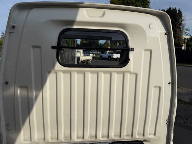 1995 Mitsubishi Minicab JDM car for sale — photo 23 of 25