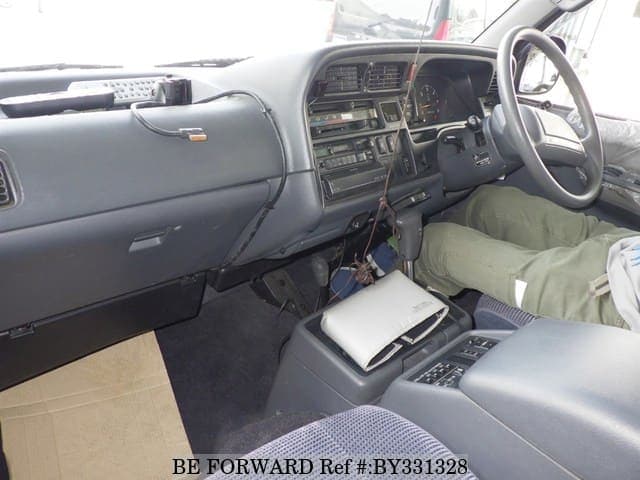 1993 Toyota HiAce JDM car for sale — photo 3 of 6