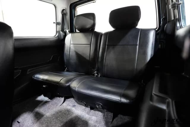 1996 Suzuki Jimny JDM car for sale — photo 16 of 25