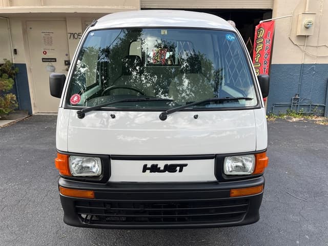 1997 Daihatsu Hijet JDM car for sale — photo 2 of 18