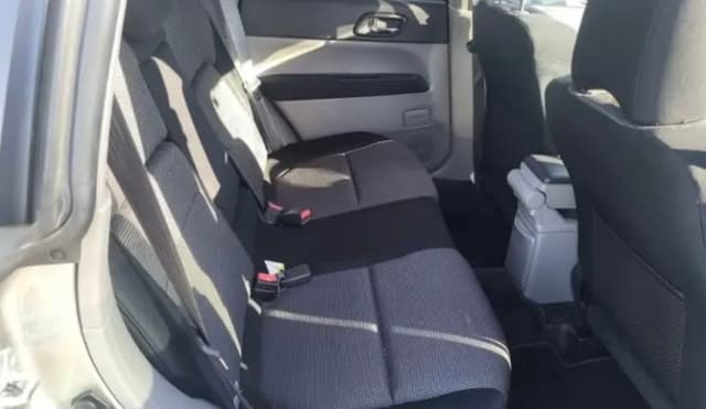 2005 Subaru Forester JDM car for sale — photo 10 of 12