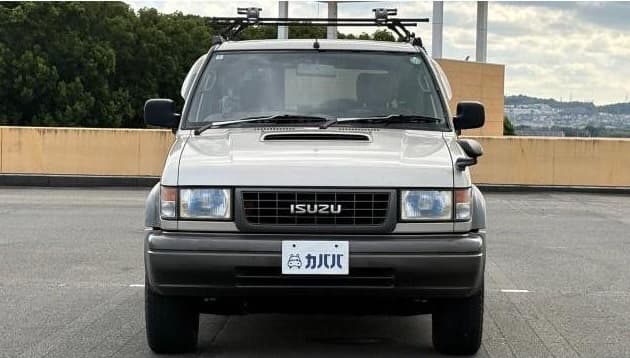 1996 Isuzu Bighorn JDM car for sale — photo 4 of 4