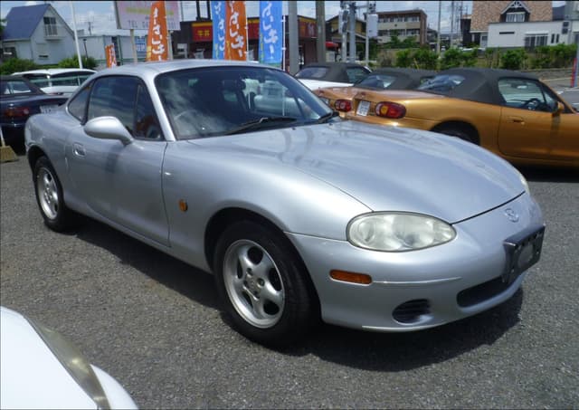 2004 Mazda Roadster (Eunos Roadster / MX-5) JDM car for sale — photo 11 of 14