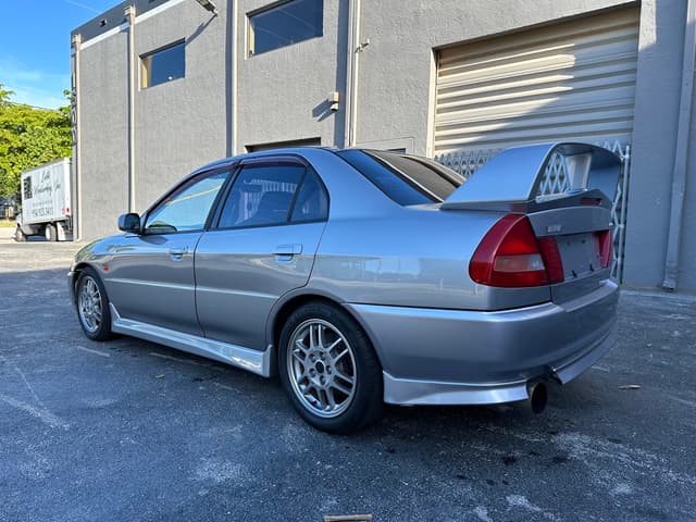 1996 Mitsubishi Lancer Evolution JDM car for sale — photo 18 of 25
