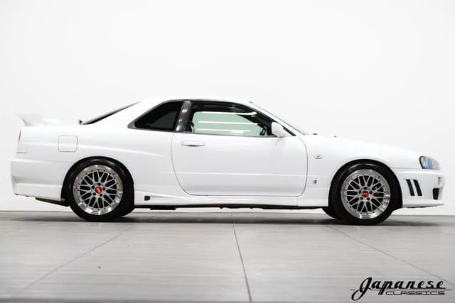 1998 Nissan Skyline JDM car for sale — photo 5 of 25