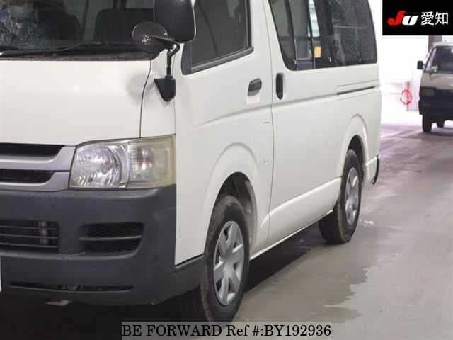 2010 Toyota HiAce JDM car for sale — photo 7 of 8
